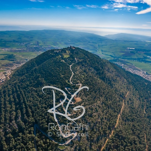 Snake Trail Mount Tabor, Israel views the sky