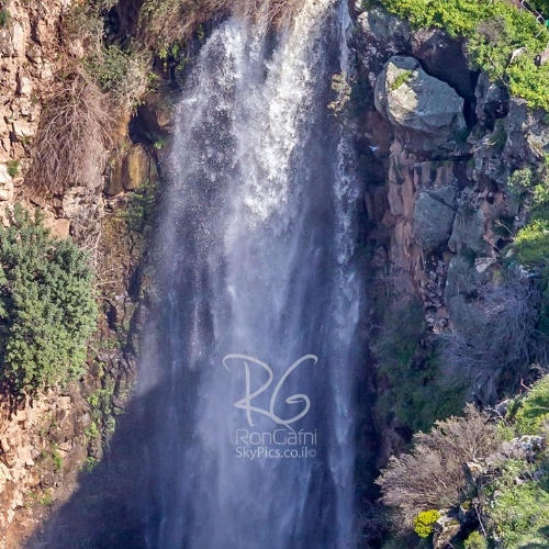 Gilabun waterfall in the Golan Hights- Israeli skyview